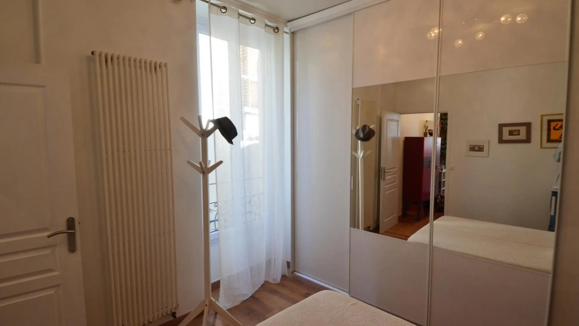 Drouot - Charmant T2 Au Coeur Du Port Nizza Apartman